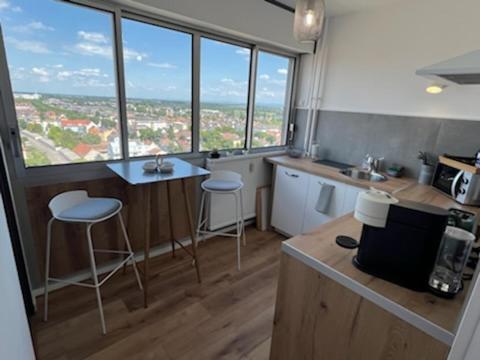 Superbe Appartement Colmar Avec Vue Et Jacuzzi ภายนอก รูปภาพ